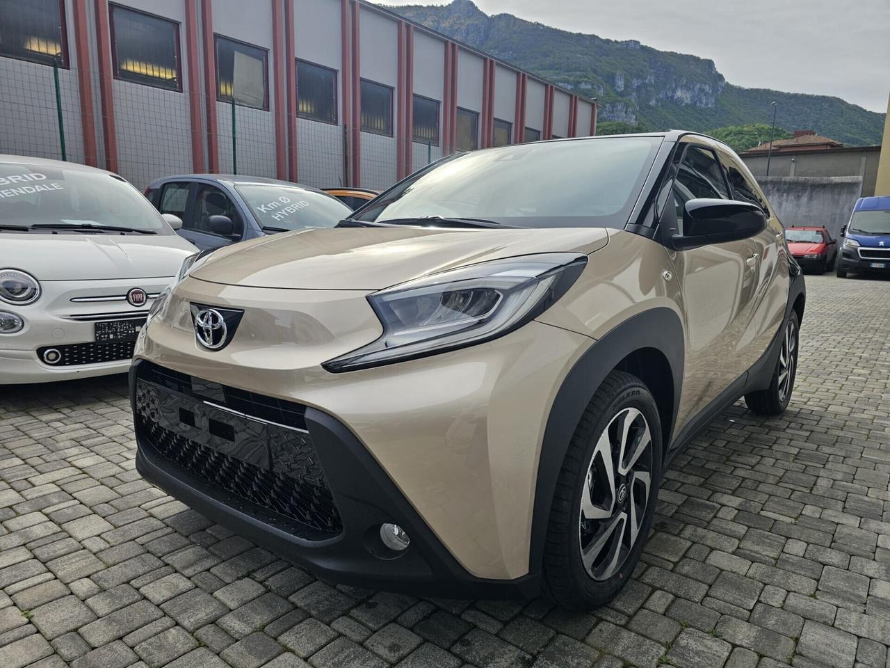 Toyota Aygo X 1.0 VVT-i 72 CV 5 porte Trend