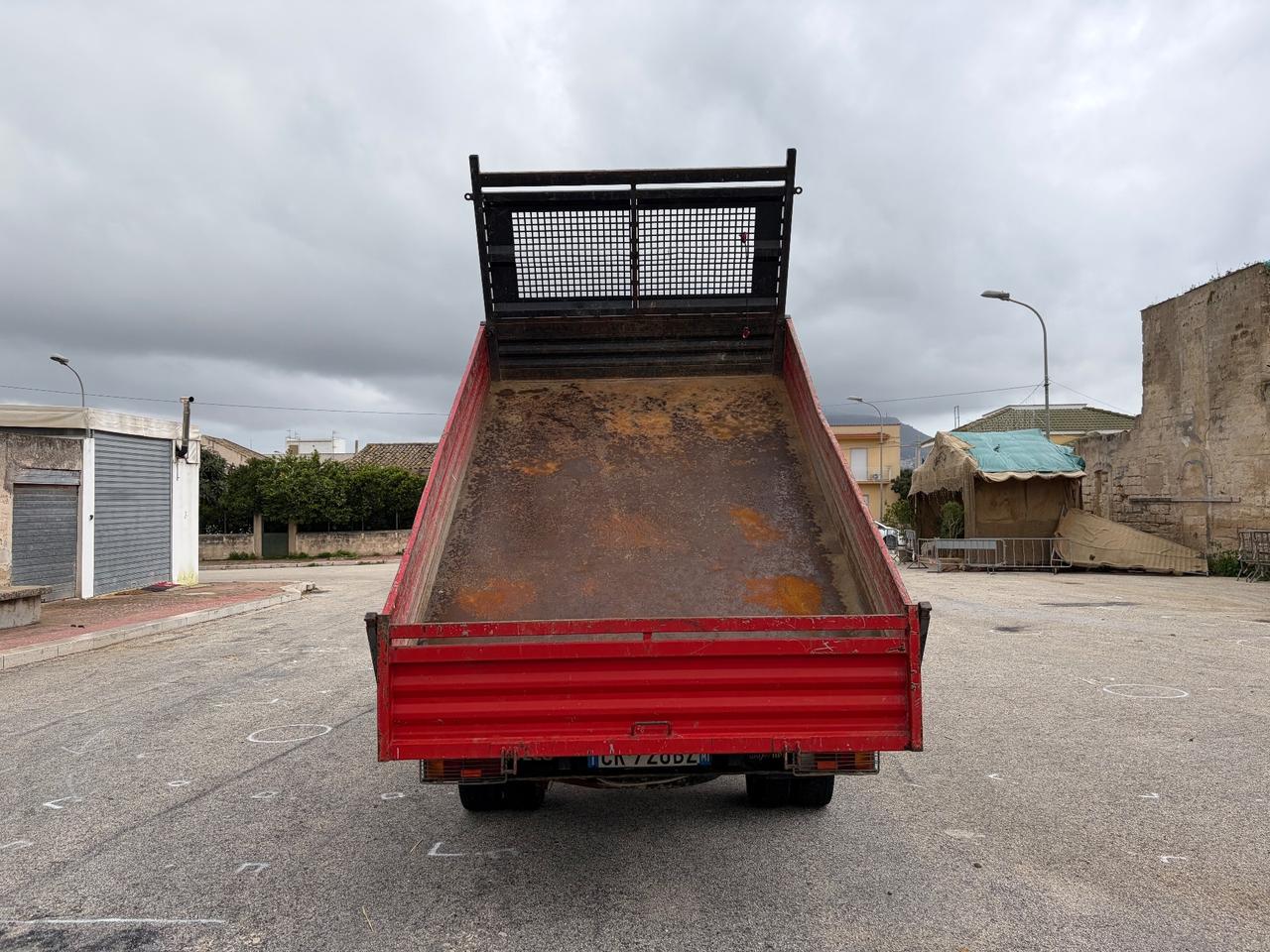 Iveco Daily 35S13 2.8 TDI PC Cabinato