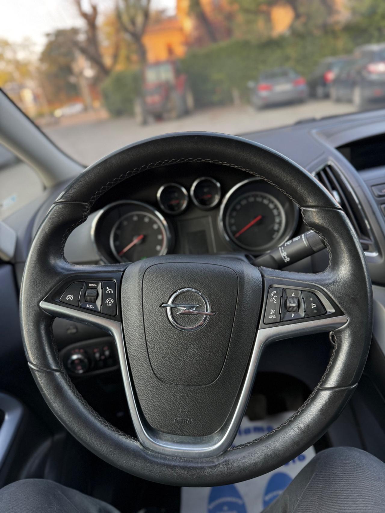 Opel Zafira Tourer 1.4 Turbo 140CV GPL Cosmo