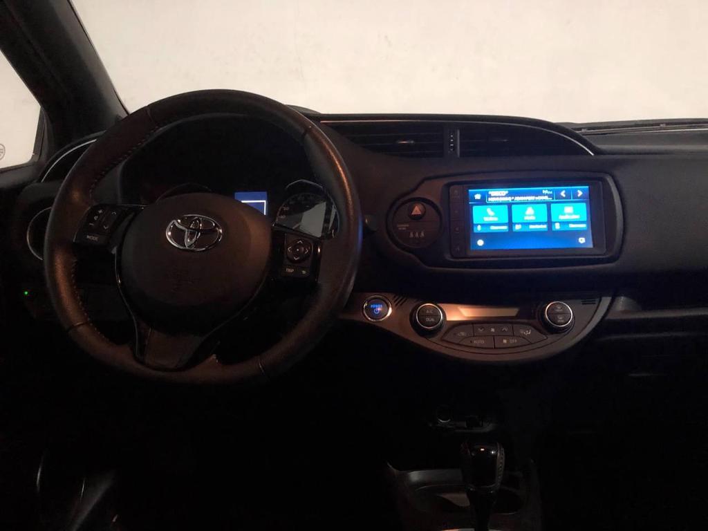 Toyota Yaris 5 Porte 1.5 VVT-i Hybrid Style E-CVT