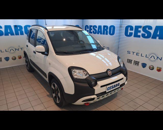 FIAT New Panda 1.0 firefly hybrid 70cv City Cross 5 posti