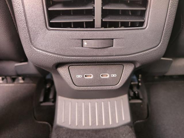 VOLKSWAGEN T-Roc 1.0 TSI R-Line