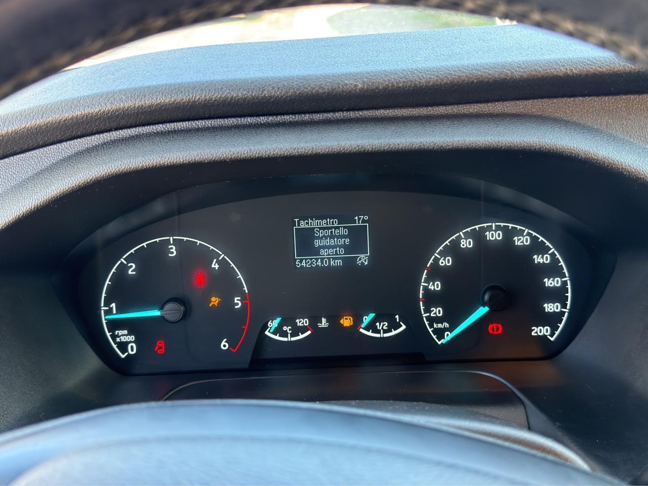 FORD Transit Custom 280 2.0 EcoBlue Hybrid 130 PC Furgo