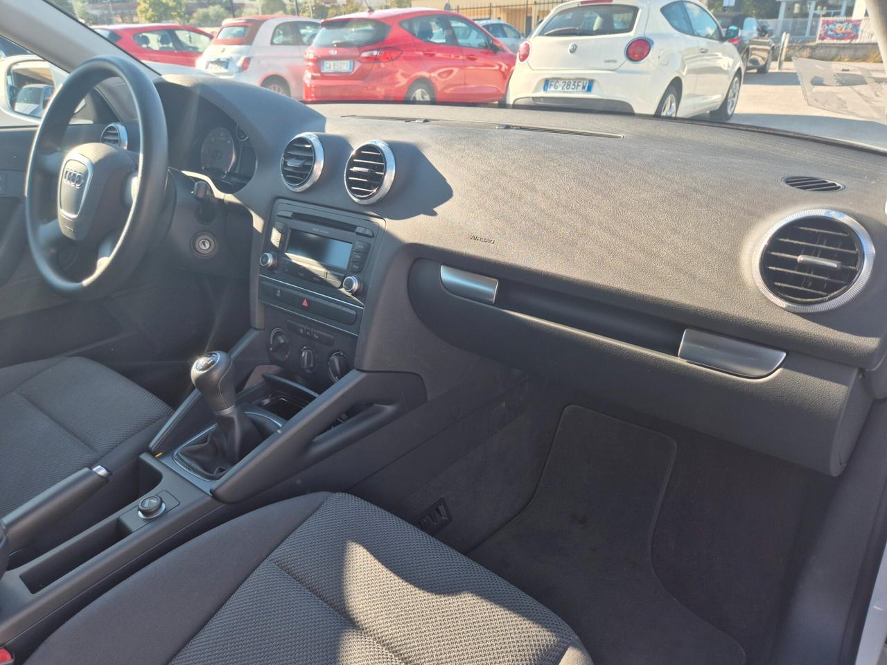 Audi A3 1.6 TDI 90 CV Attraction KM CERTIFICATI