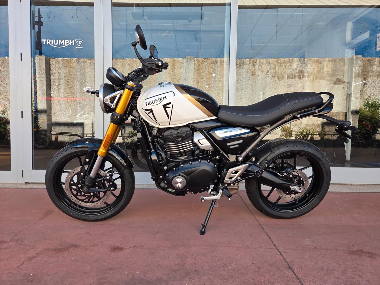 Triumph Speed 400