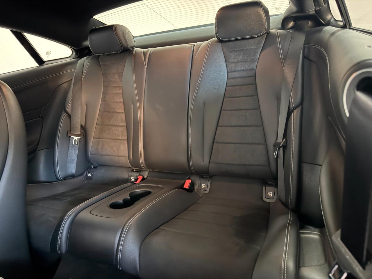 MERCEDES -BENZ E220 4 MATIC COUPè 2019 FULL