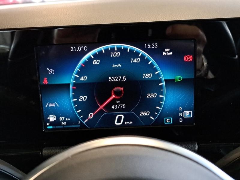 MERCEDES-BENZ GLA 200 d Automatic Sport Plus