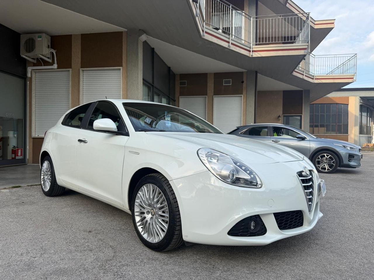 Alfa Romeo Giulietta 1.6 JTDm-2 105 CV Progression