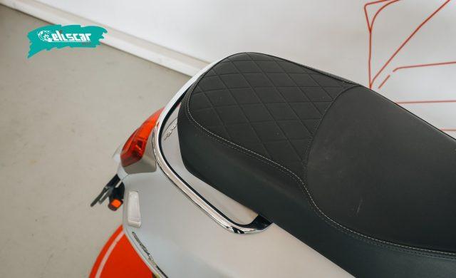 VESPA GTS 300 Super GTS300