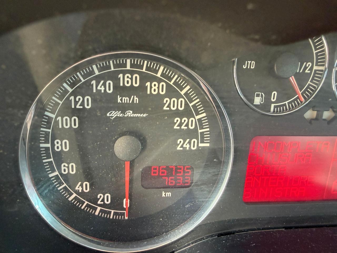 Alfa Romeo 147 1.9 JTD (120)
