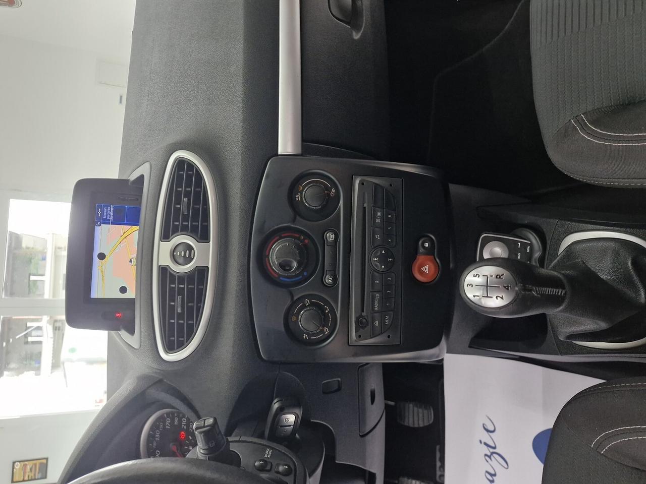 RENAULT CLIO 1.2 BENZINA 16V LUXE 140000KM
