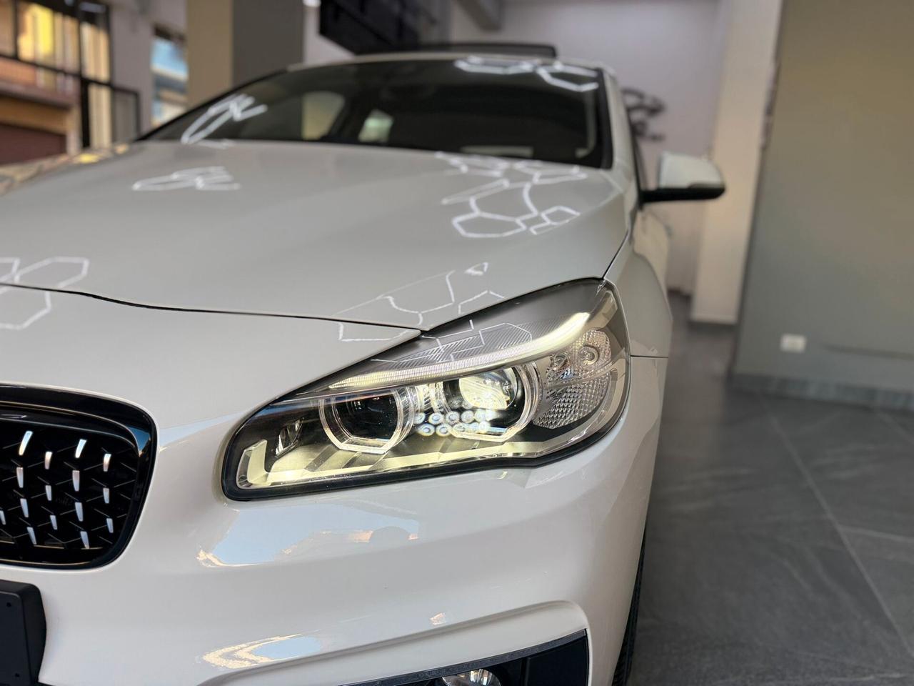 Bmw 2er Active Tourer 218d Luxury
