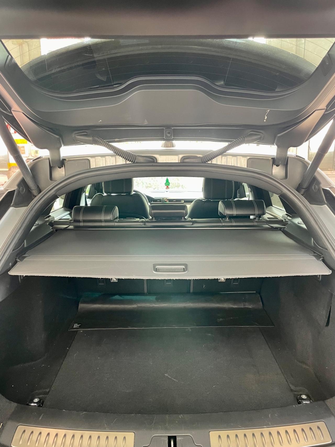 Land Rover Range Velar 2.0D HSE motore revisionato