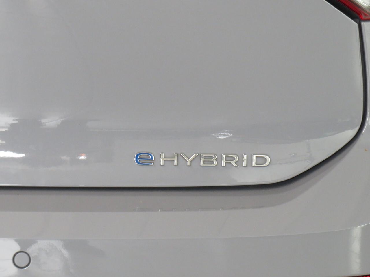Volkswagen Golf 1.4 tsi ehybrid plugin 204cv totali - dsg