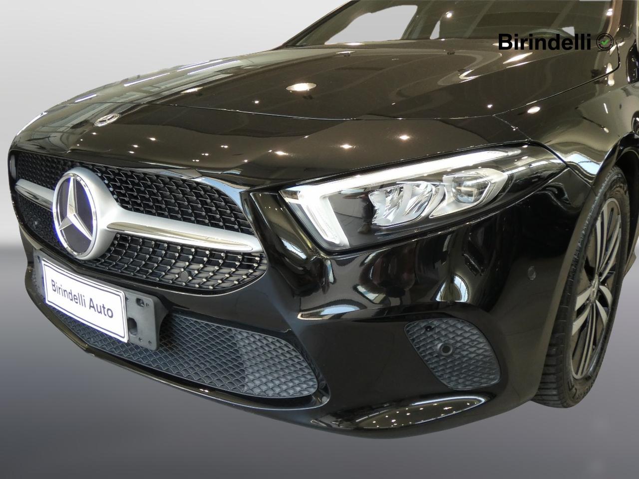 Mercedes-Benz Classe A (W177) - A 180 d Automatic Business
