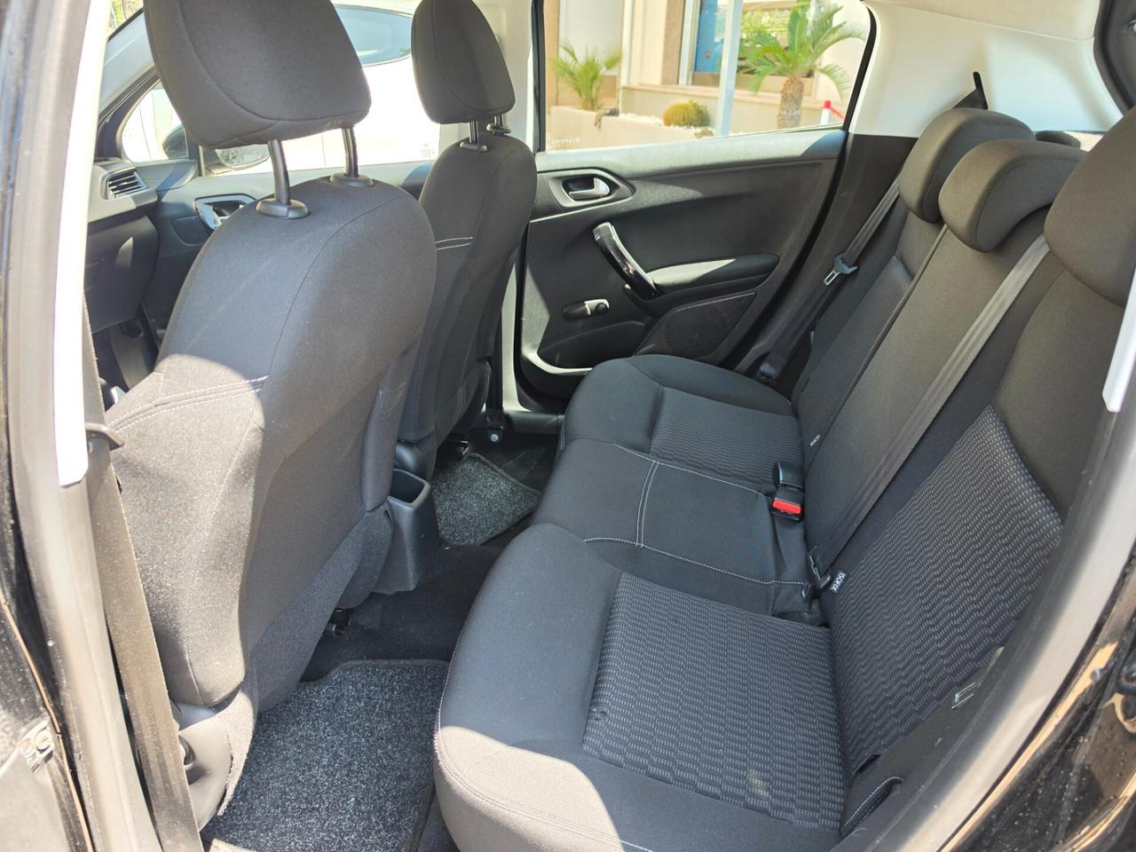 Peugeot 208 PureTech 82 Stop&Start 5 porte Allure