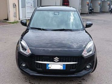 Suzuki Swift HYBRID TOP, SOLO 1.500 KM, UNICOPROPRIETARIO