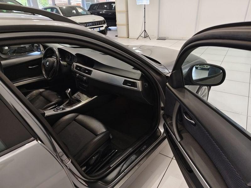 BMW Serie 3 320d CAT Touring xdrive Attiva*4x4*