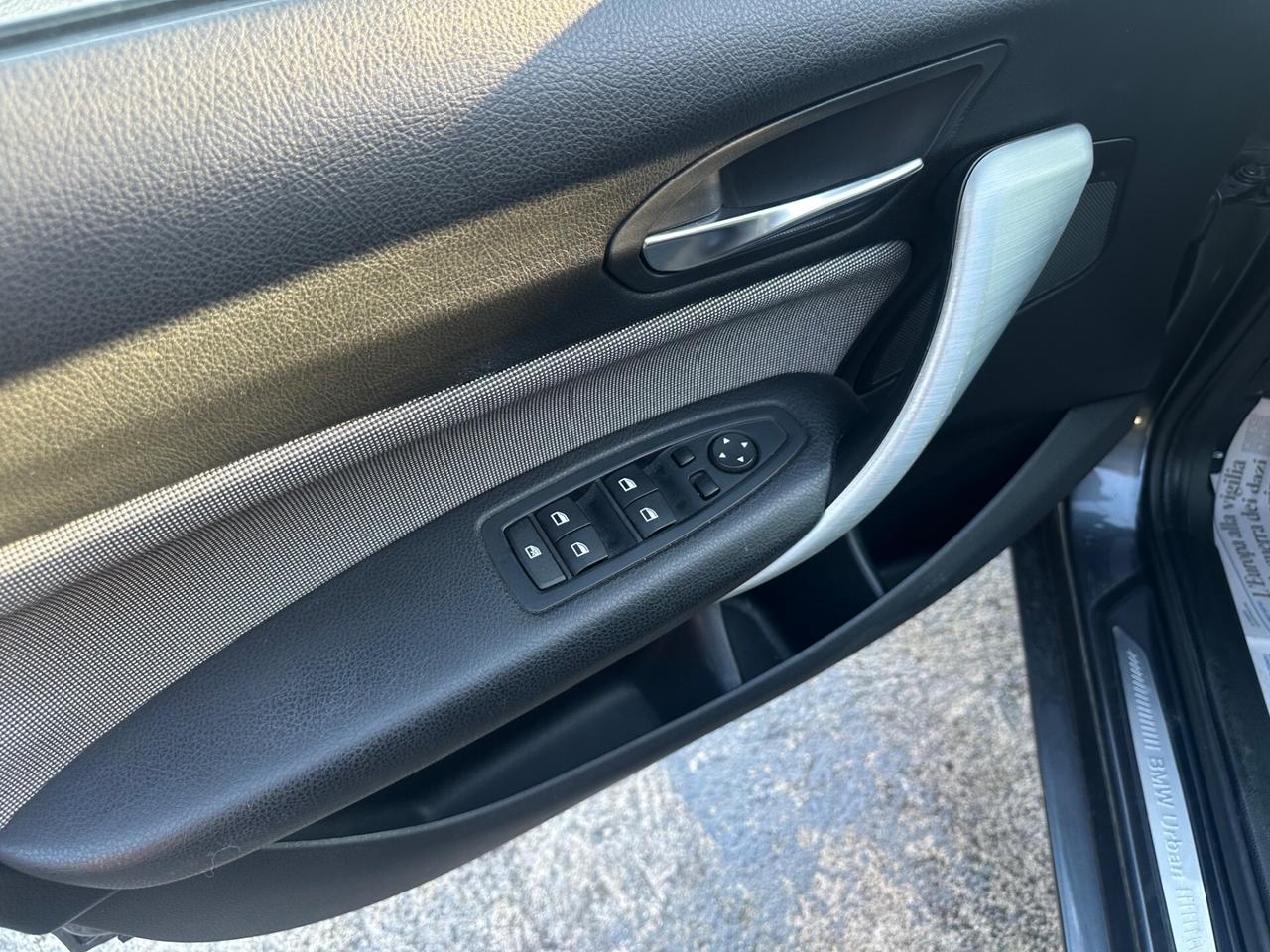 Bmw 116 116d 5p. Urban led sensori di parcheggio pelle
