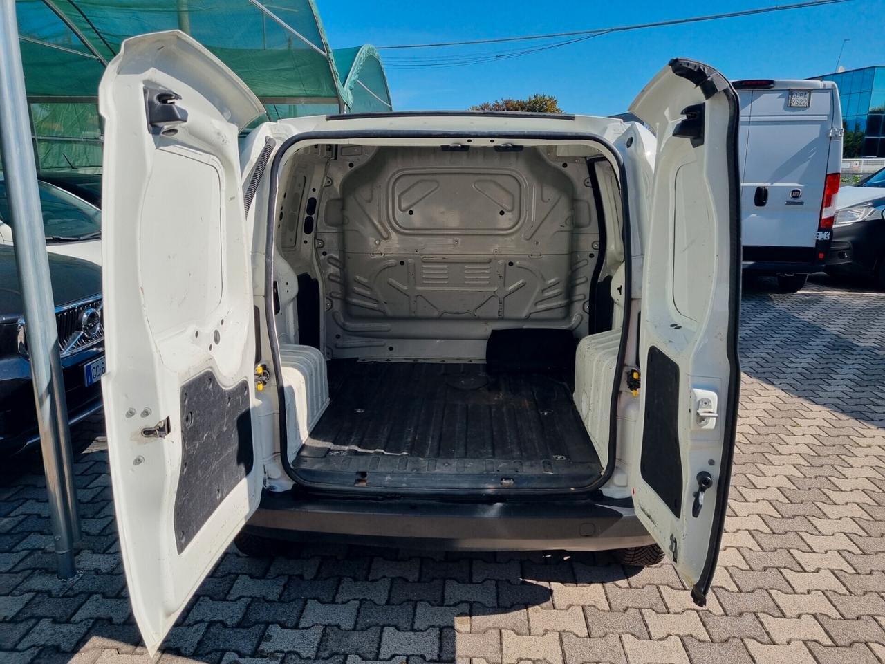 Fiat Fiorino 1.3 MJT 95CV Cargo SX