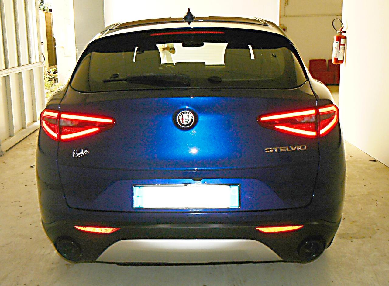 Alfa Romeo Stelvio 2.2 Turbodiesel AT8 2.2 Super Business - n101113