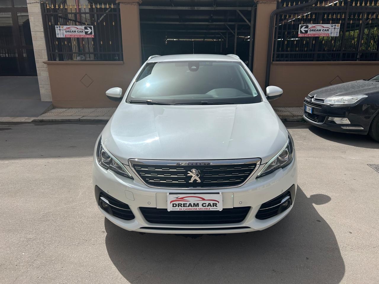 Peugeot 308 BlueHDi 120 S&S SW Allure