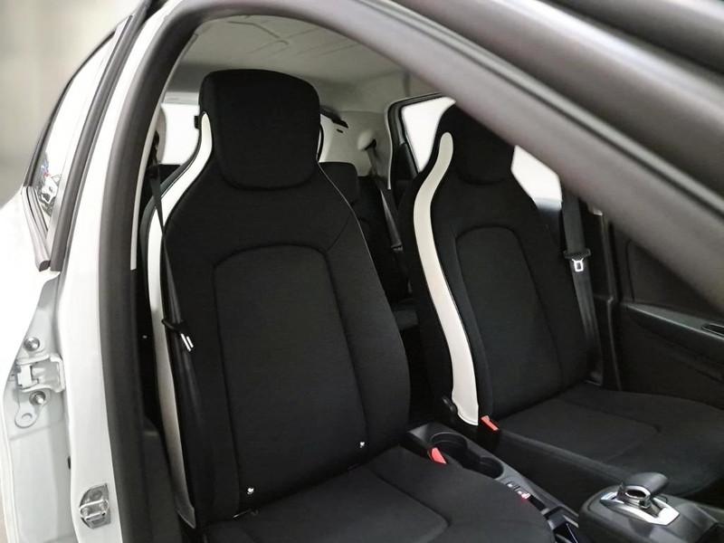 RENAULT ZOE BUSINESS R110 5 PORTE BERLINA