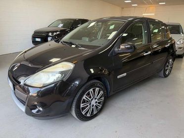 Renault Clio Clio III 2005 5p 1.2 16v Dynamique