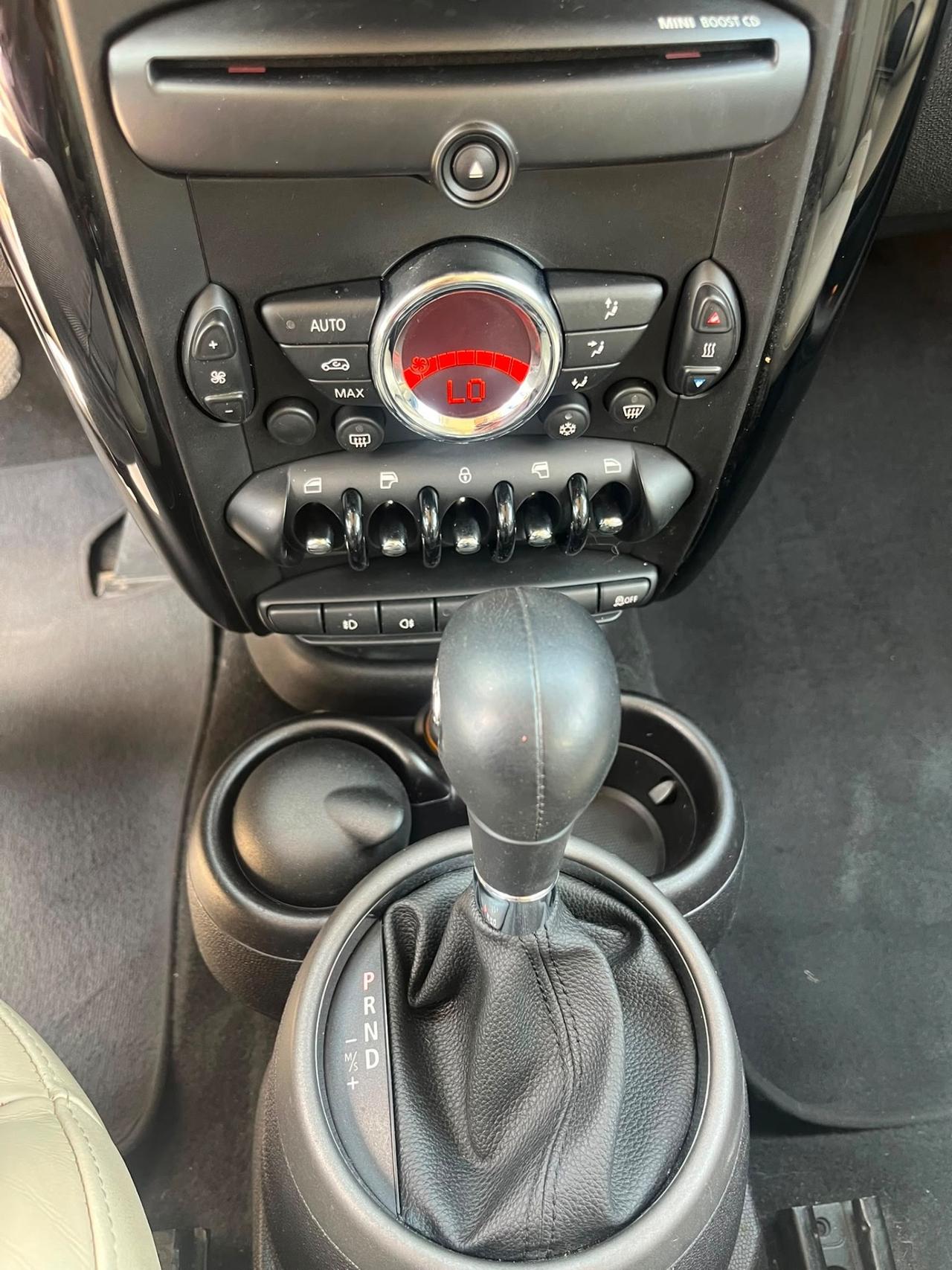 Mini 2.0 16V Cooper D Automatica