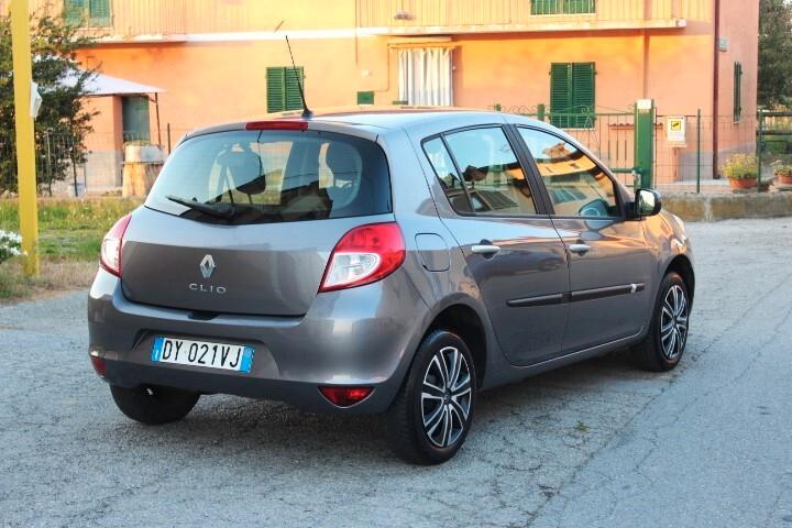 Renault Clio 1.2 5 porte Confort PACK 75.000km clima