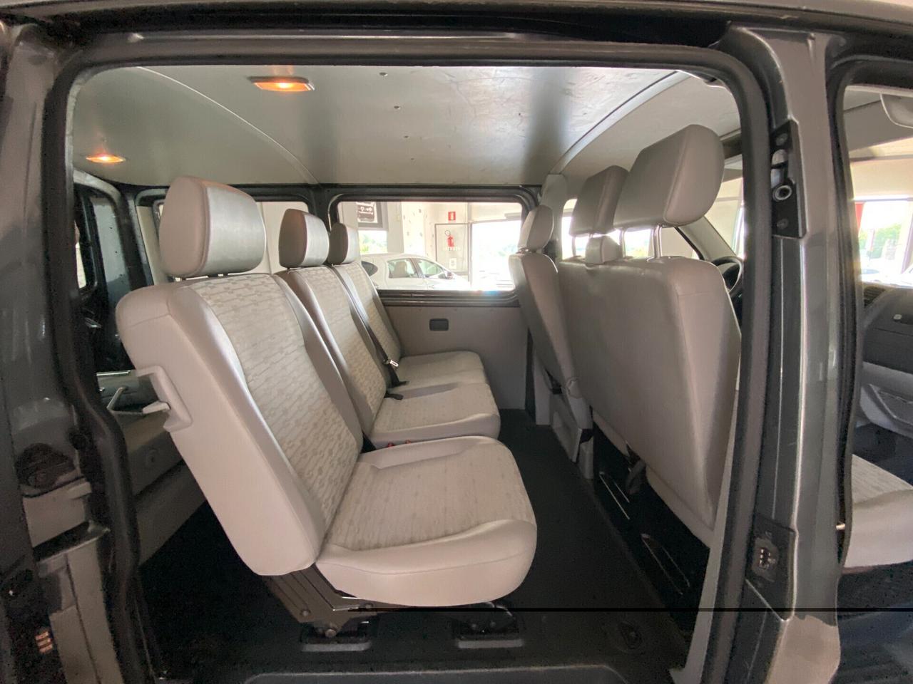 VOLKSWAGEN T5 Multivan Trasporter Caravelle 2.0 Euro 5A 9 Posti