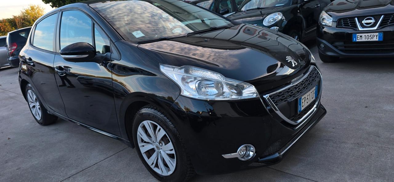 Peugeot 208 1.4 HDi 68 CV 5 porte Active