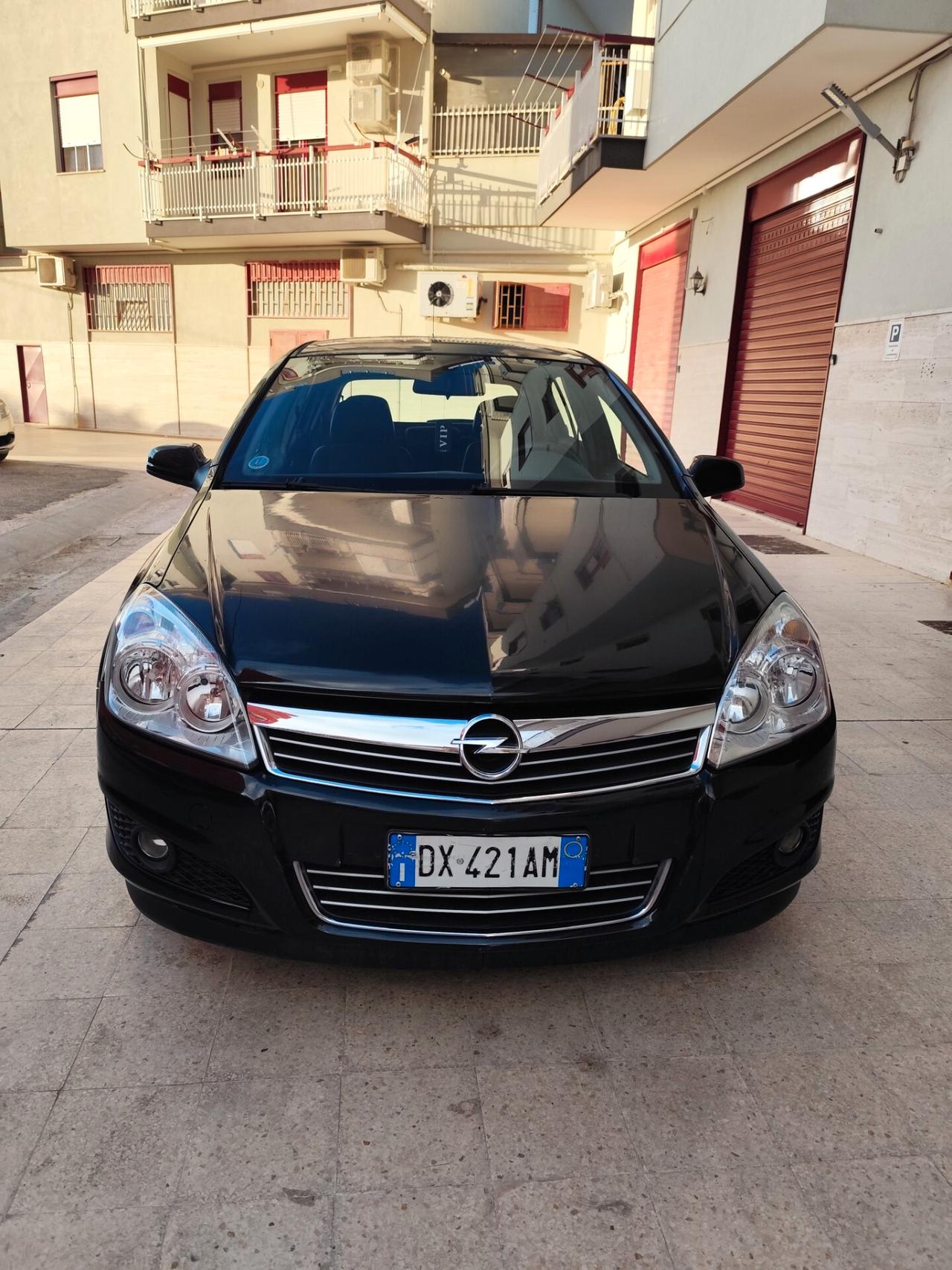 Opel Astra 1.7 CDTI 125CV 5 porte Cosmo
