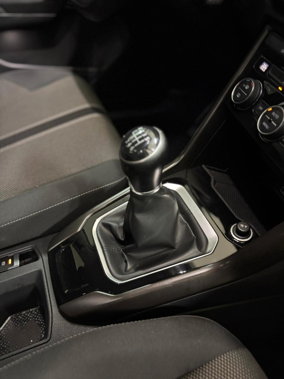 Volkswagen T-Roc 1.6 TDI SCR Business BlueMotion Technology