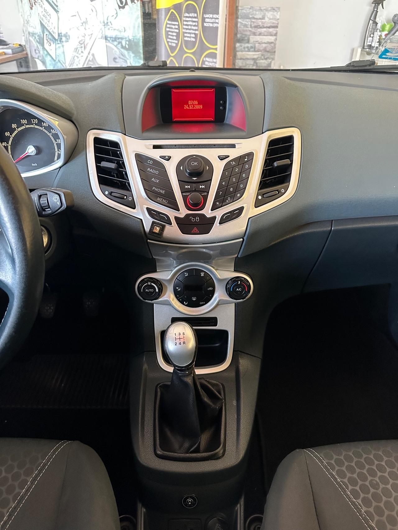Ford Fiesta 1.4 Bz.- GPL Titanium 155.000km