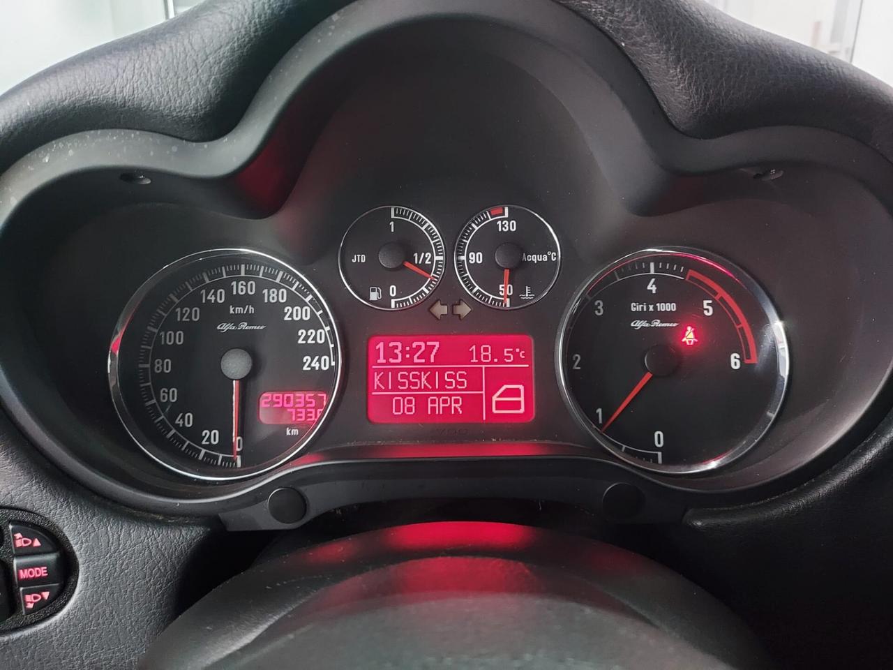 Alfa Romeo 147 1.9 JTD (120) 5 porte Distinctive