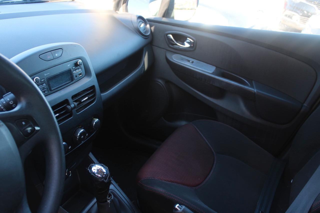 Renault Clio 1.2 75CV 5 porte Wave