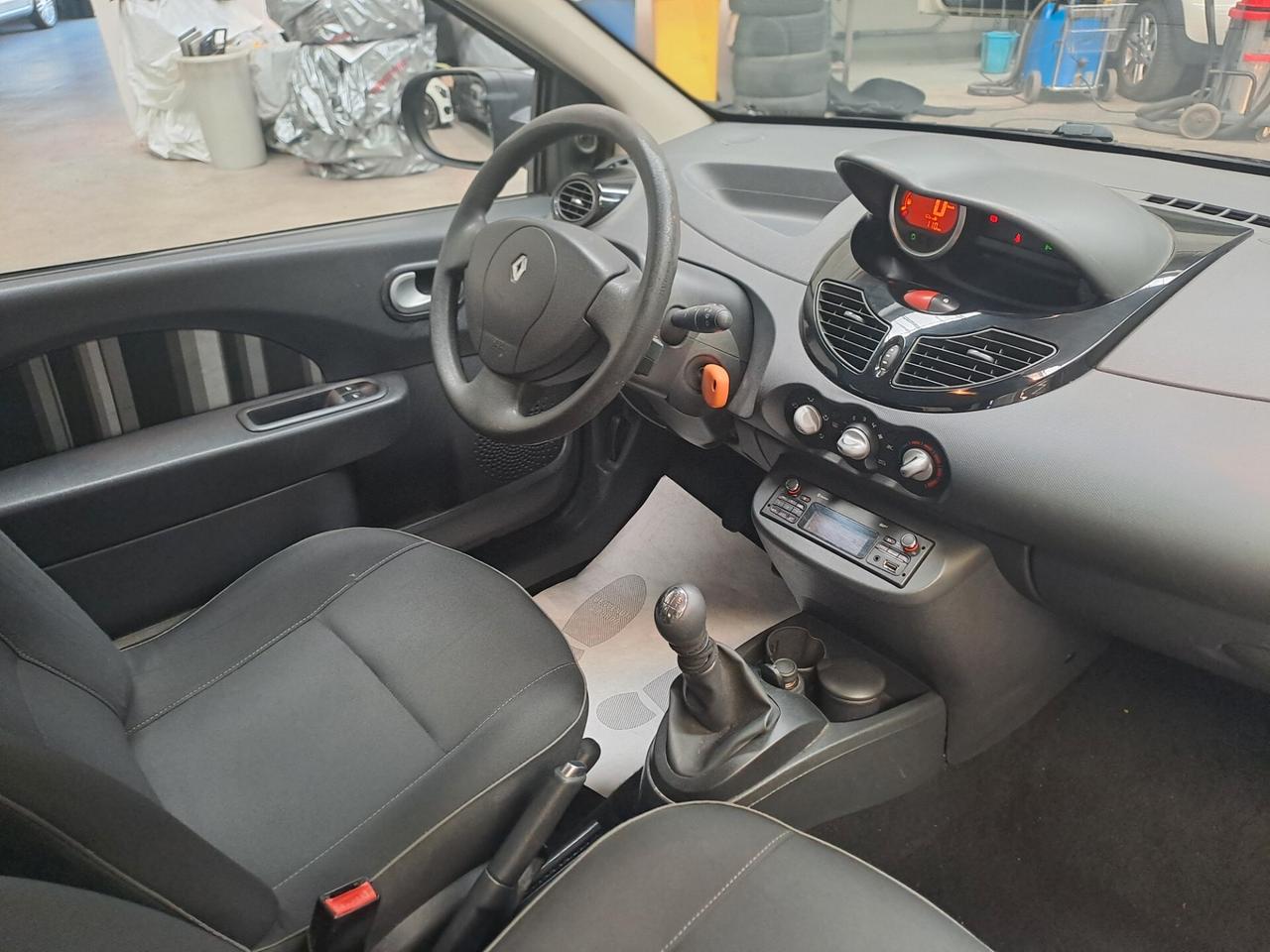 RENAULT TWINGO 1.2 BENZINA *OK NEOPATENTATI*