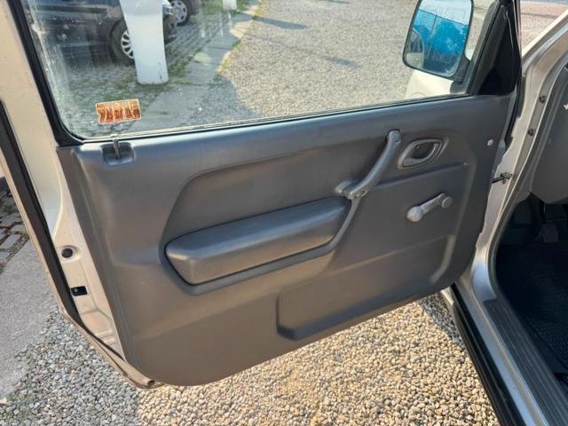 SUZUKI Jimny 1.3i 16V Lim.GPL