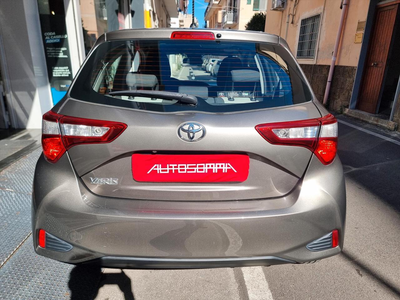 Toyota Yaris 1.0 72 CV 5 porte Cool