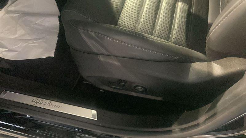Alfa Romeo Tonale Tonale 1.3 280 CV PHEV AT6 Q4 Veloce