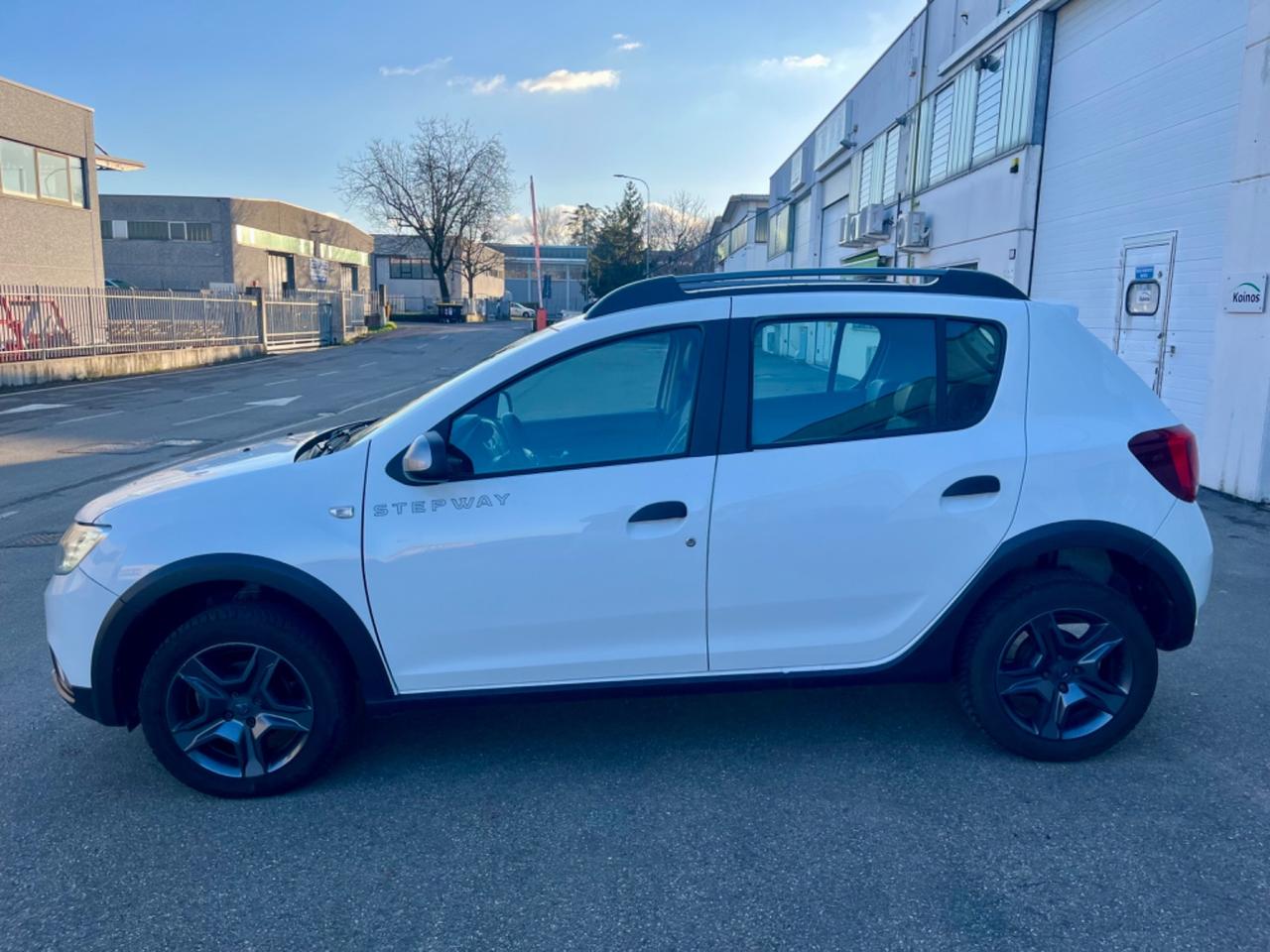 Dacia Sandero Stepway 0.9TurboGPL 2017 138.000km euro 6b perfetta
