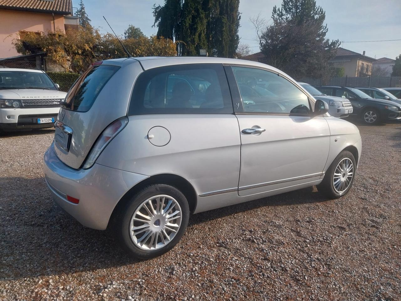 LANCIA YPSILON 1.2 BENZINA