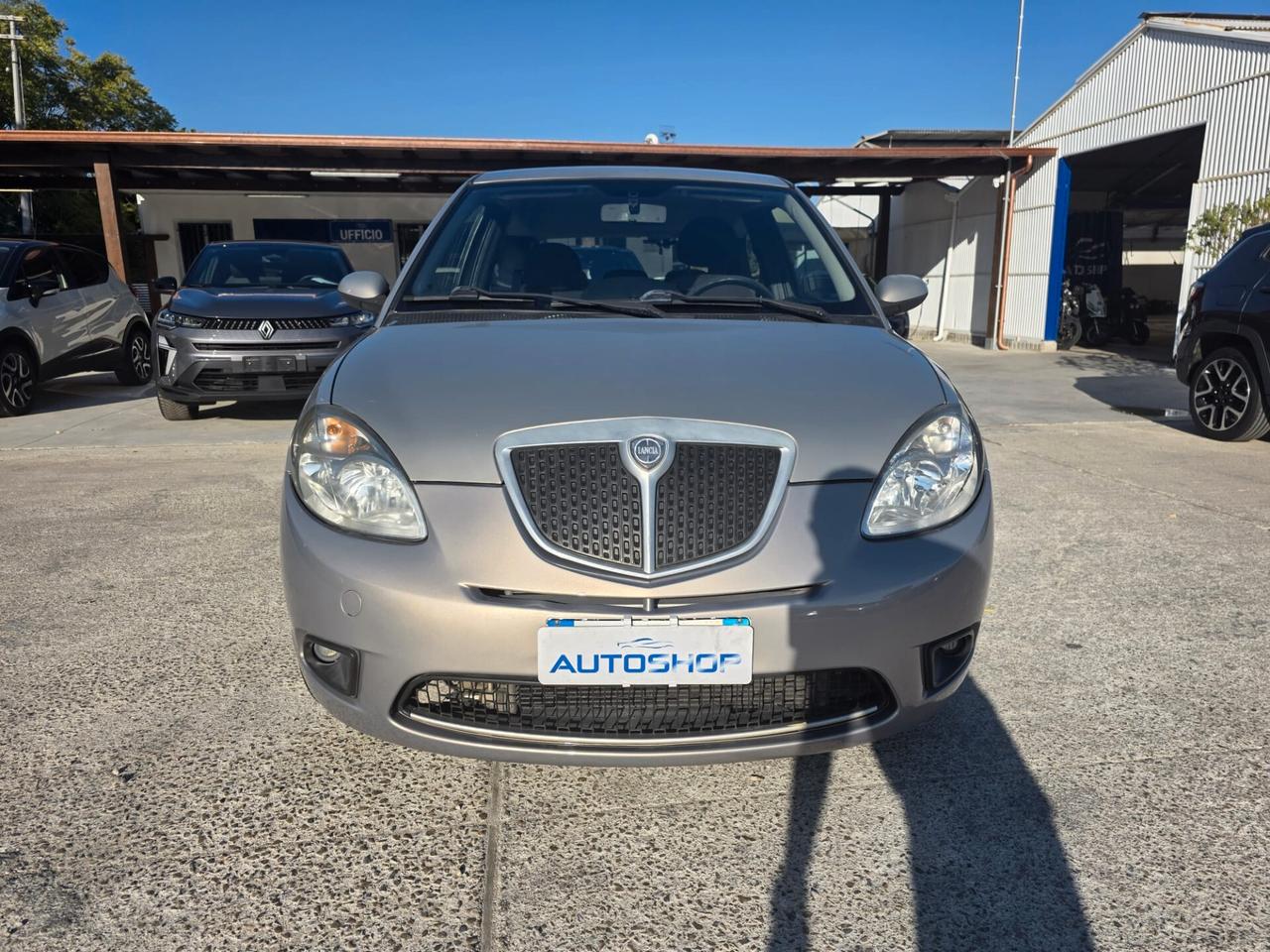 Lancia Ypsilon 1.2 Oro