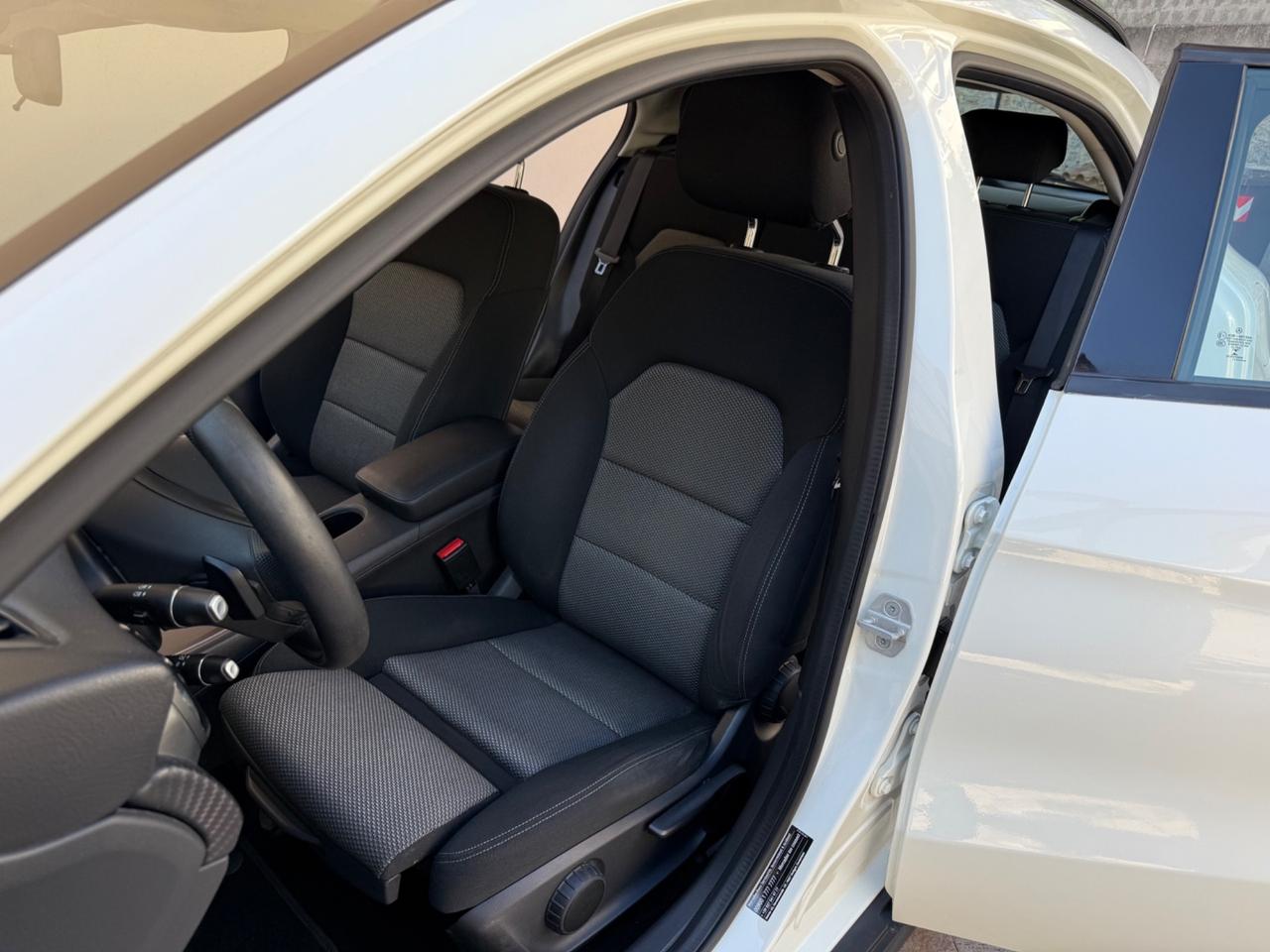 Mercedes-benz GLA 200 GLA 200 d Automatic Business