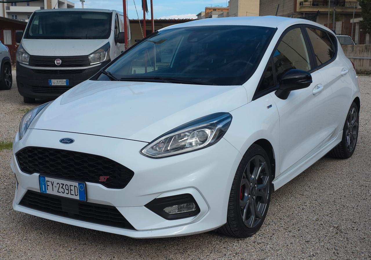 Fiesta ST-Line - 1.5 diesel 85cv - 2019