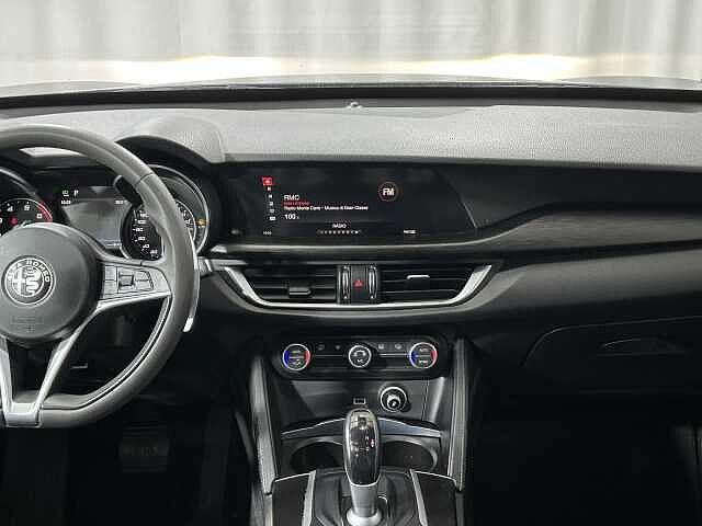 Alfa Romeo Stelvio 2.0 Turbo 200 CV AT8 Q4 B-Tech