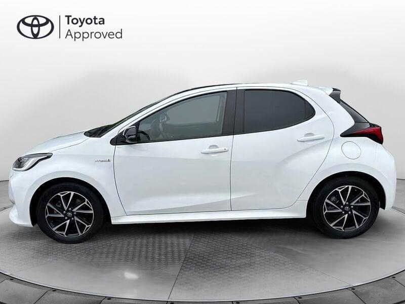 Toyota Yaris 1.5 hybrid Lounge