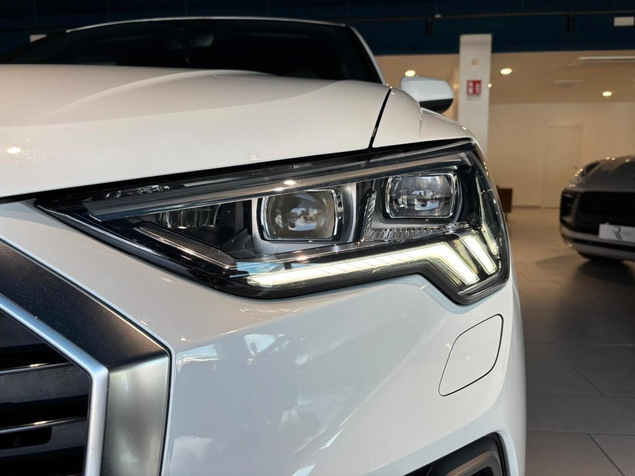 Audi Q3 45 TFSI quattro S tronic line edition