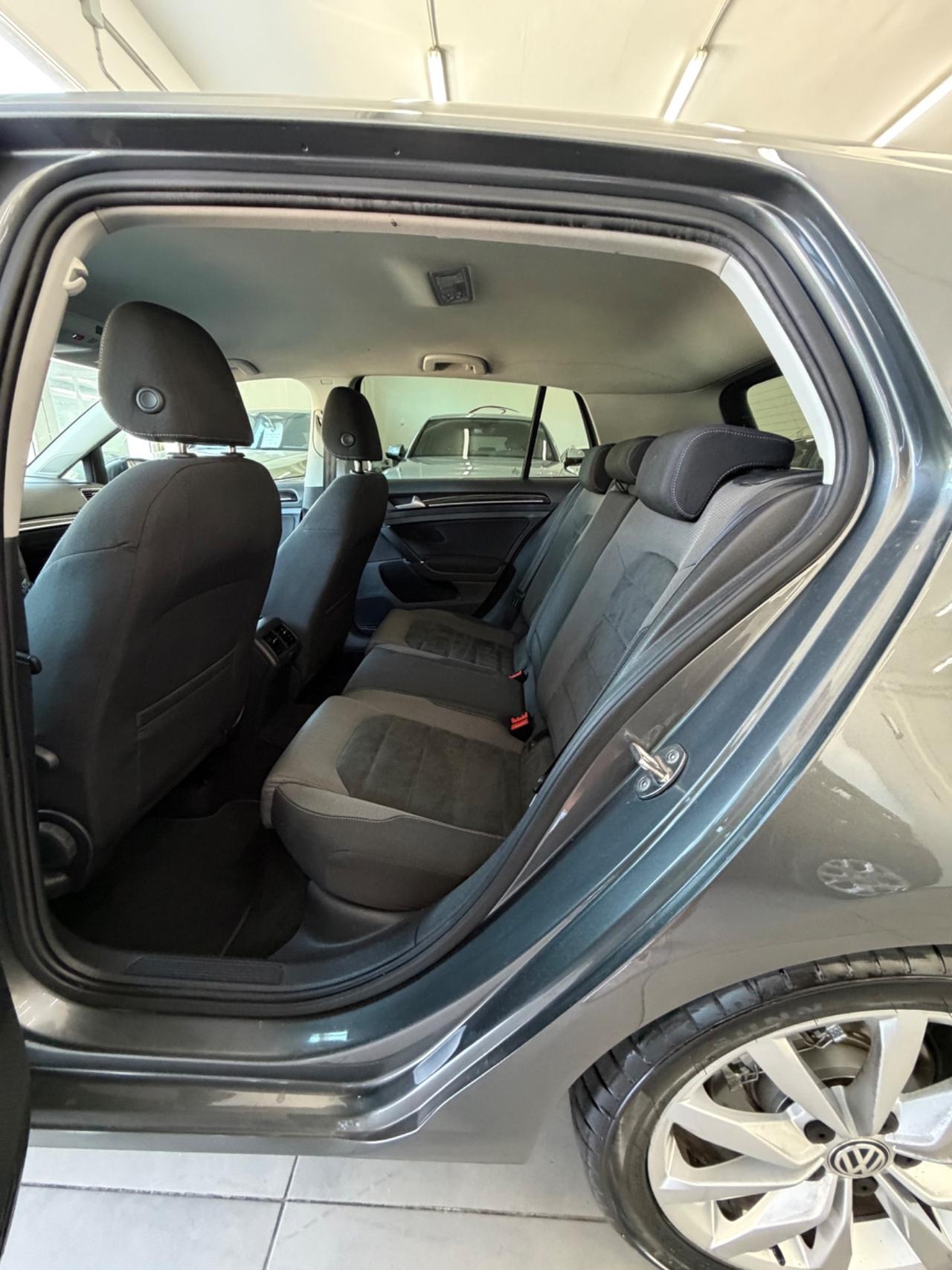 VW GOLF 7.5 1.6 TDI 115 CV 5p. Sport FINANZIABILE